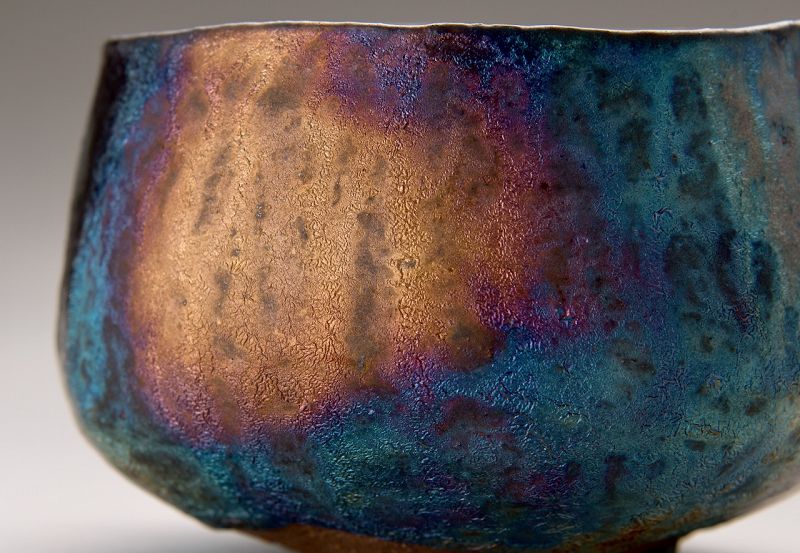 A Unique “Kuro-sabi” Tea Bowl by Suzuki Taku