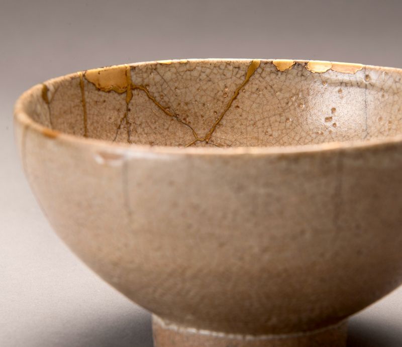 A Richo Era Kōrai Tea Bowl with Gold Repairs