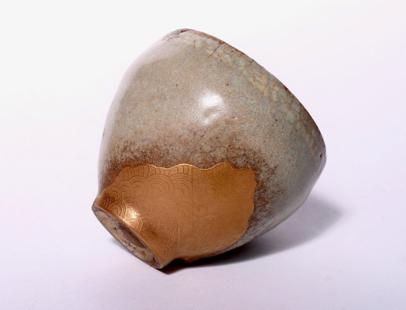 A Beautiful Antique Koryo Vessel with Inlay and Kintsugi