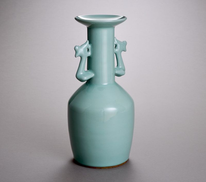 A Large Celadon Phoenix vase by First Generation Suwa Sozan (1851-1922