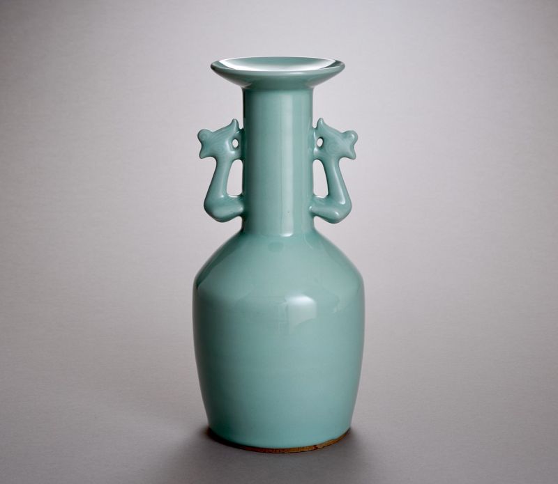 A Large Celadon Phoenix vase by First Generation Suwa Sozan (1851-1922