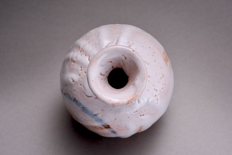 Tokkuri with Enso by Living National Treasure Kato Kozo (b. 1935)