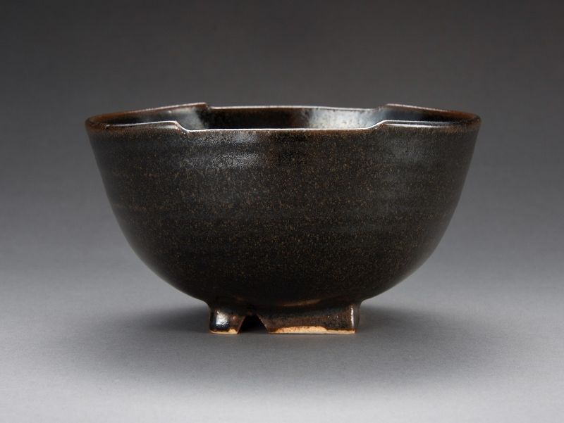 A Zeze-yaki Tea Bowl from the Kageroen Kiln [Tea Master Item]
