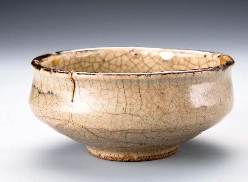 An Antique Karatsu Tea Bowl with Excellent Gold Repairs (Kintsugi)