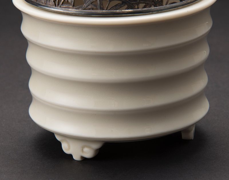 A Meiji Period Incense Burner by Miura Chikusen