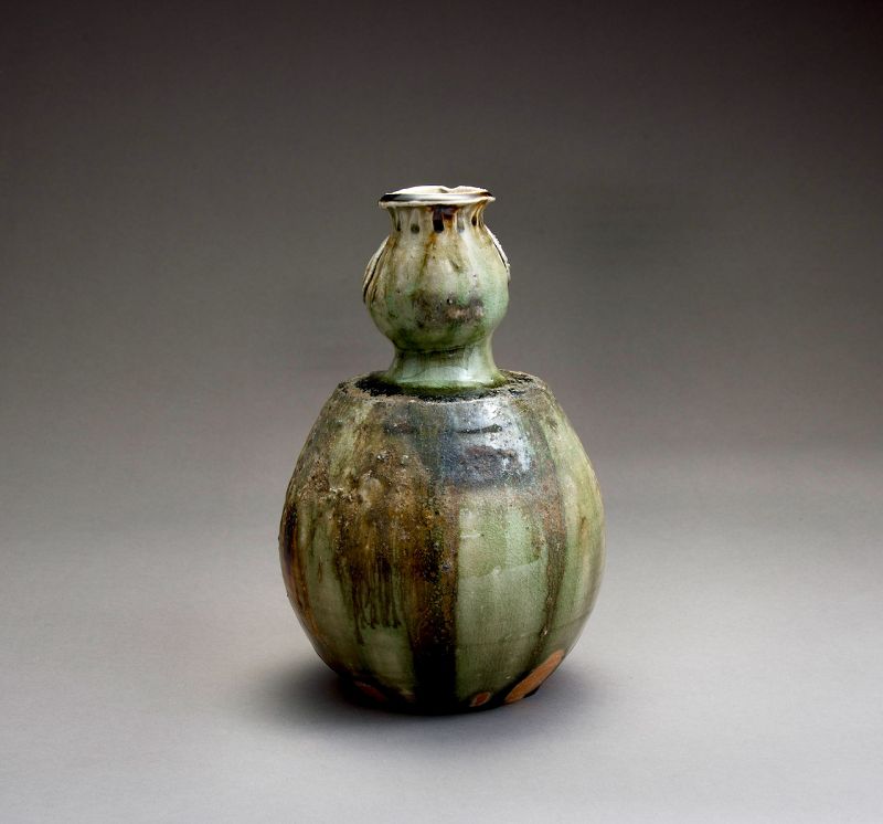 An Iga “Torigata” Vase by Furutani Michio