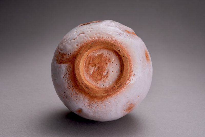 Tokkuri with Enso by Living National Treasure Kato Kozo (b. 1935)