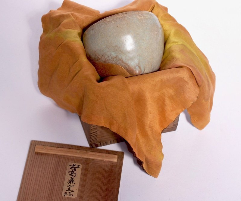 A Beautiful Antique Koryo Vessel with Inlay and Kintsugi