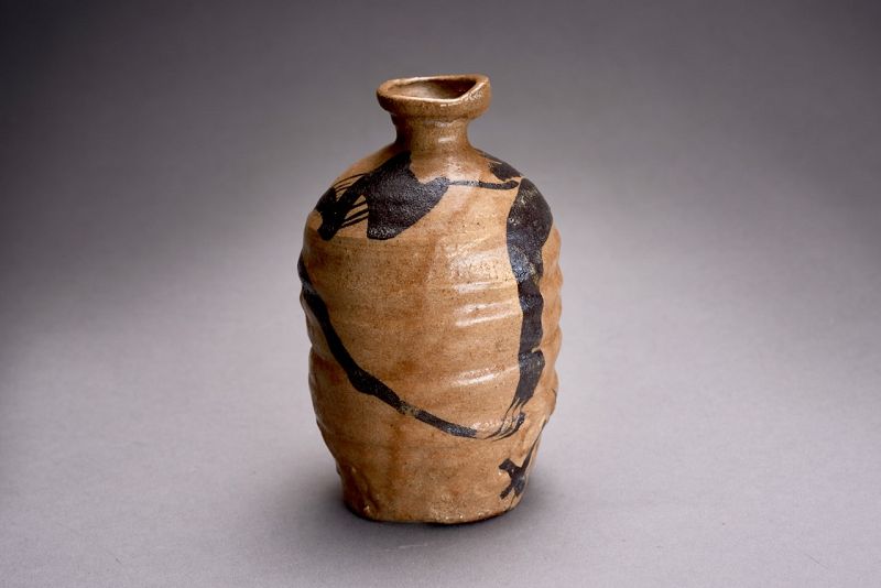 Stylized Sake Flask by Renown Potter Suzuki Goro (b. 1941)