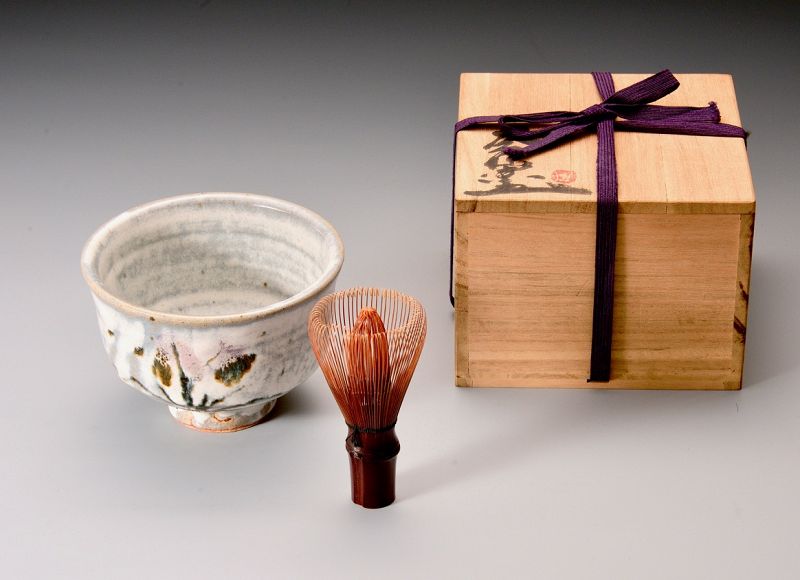An Iris Tea Bowl by Murakami Yoichi