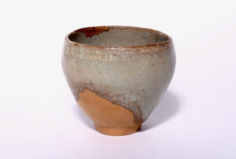 A Beautiful Antique Koryo Vessel with Inlay and Kintsugi