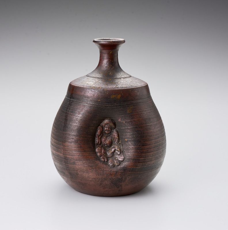 An Edo Period Bizen Tokkuri with Hotei Engraving - Researcher Piece