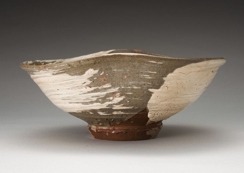 A Beautiful Hakeme Bowl by Ninnami Dohachi (1783 - 1855)