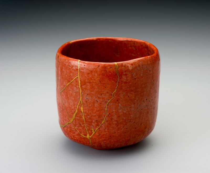 A Rare Antique “Tsutsu” Tea Bowl by Raku IV Ichinyū ( 1640-1696 )