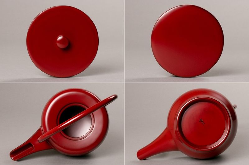 A Lacquer “Chōshi” Sake Warmer by Kado Isaburō