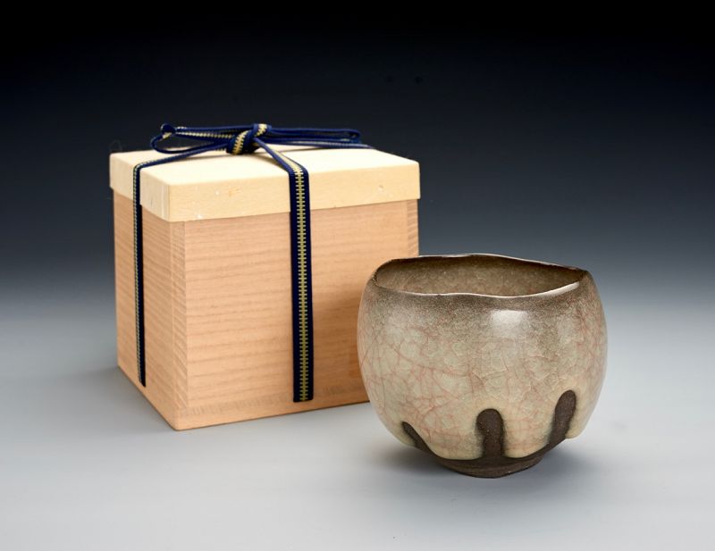 An Elegant Tea Bowl with “Rice Porcelain Glaze” by Kei Wakao