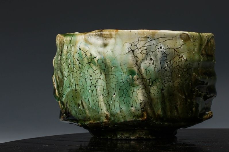 A Modern Oribe Tea Bowl by Tsukamoto Haruhito (b. 1959)