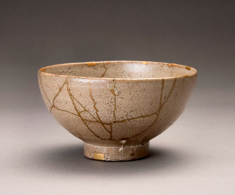 A Richo Era Kōrai Tea Bowl with Gold Repairs