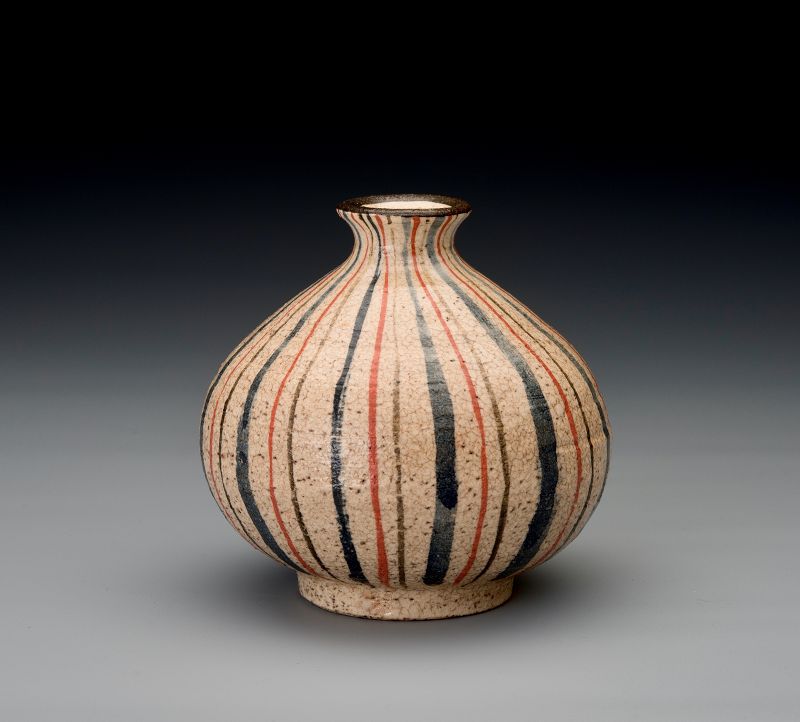 An Antique Mugiwara Decorative Flower Vase