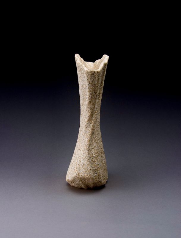 A Sculptured Vase from Takayuki Sakiyama's Chōtō Series