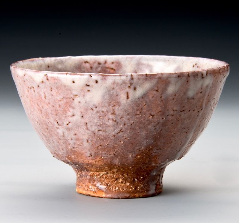 An Ido-shaped Hagi-yaki Tea Bowl by Zenzo Hatano