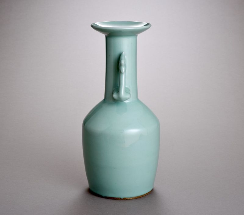 A Large Celadon Phoenix vase by First Generation Suwa Sozan (1851-1922
