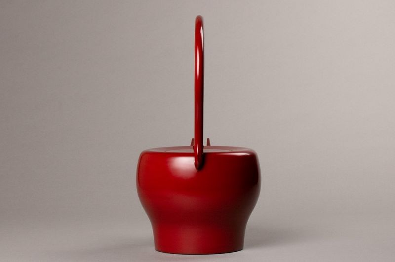 A Lacquer “Chōshi” Sake Warmer by Kado Isaburō