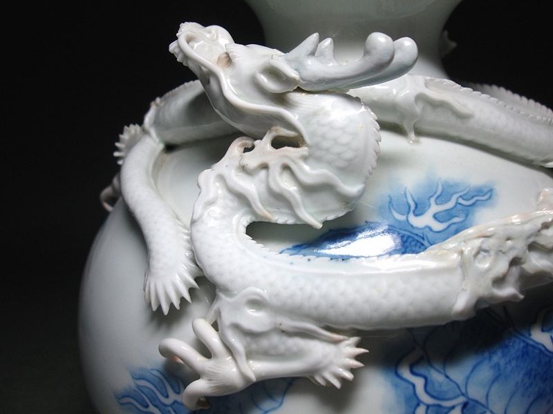 An Extraordinary Edo Period Hirado Cloud Dragon Vase