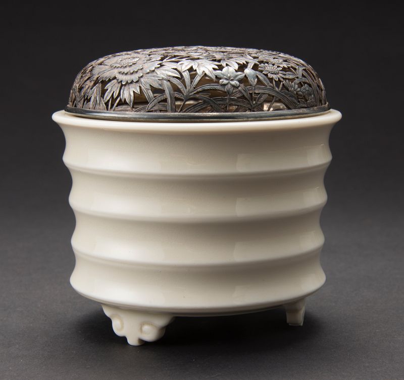 A Meiji Period Incense Burner by Miura Chikusen