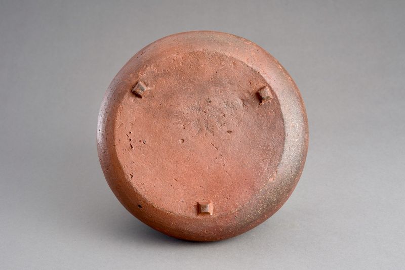 A Momoyama Period Bizen Vase with Researcher Certification