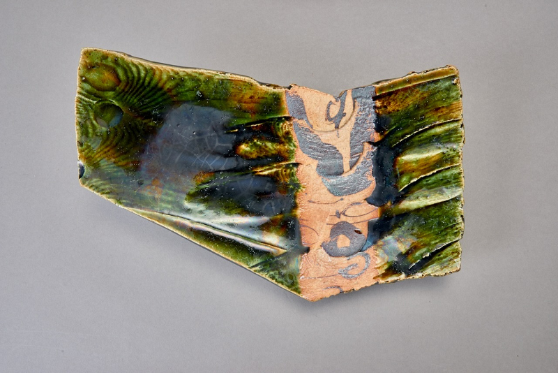 A Set of Four Sculptural Oribe Dishes by Takauchi Shugo (b. 1937)