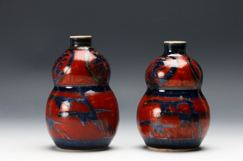 Painted Tokkuri and Cups by Living National Treasure Kondō Yuzō