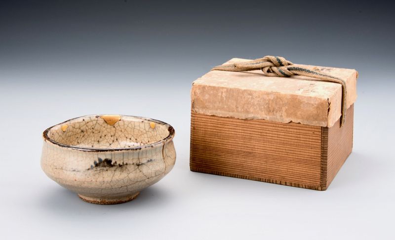 An Antique Karatsu Tea Bowl with Excellent Gold Repairs (Kintsugi)