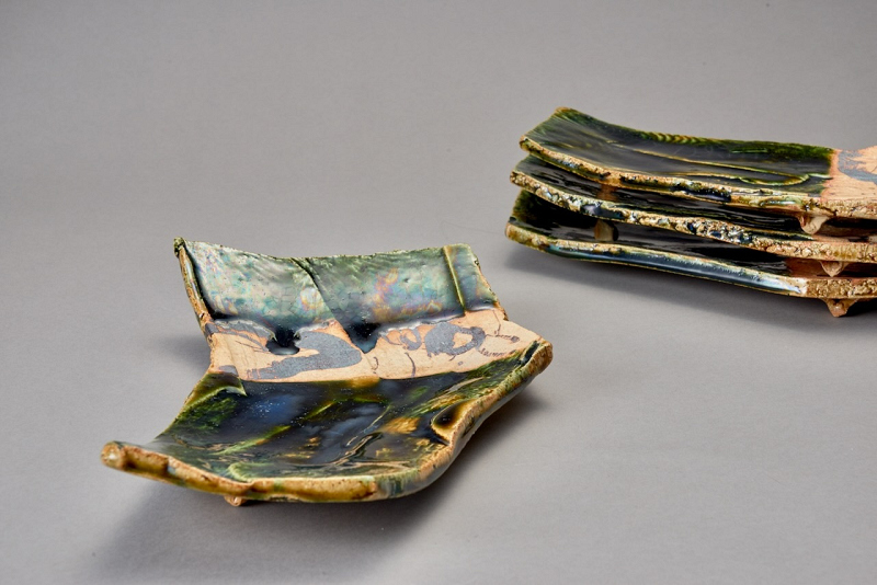A Set of Four Sculptural Oribe Dishes by Takauchi Shugo (b. 1937)