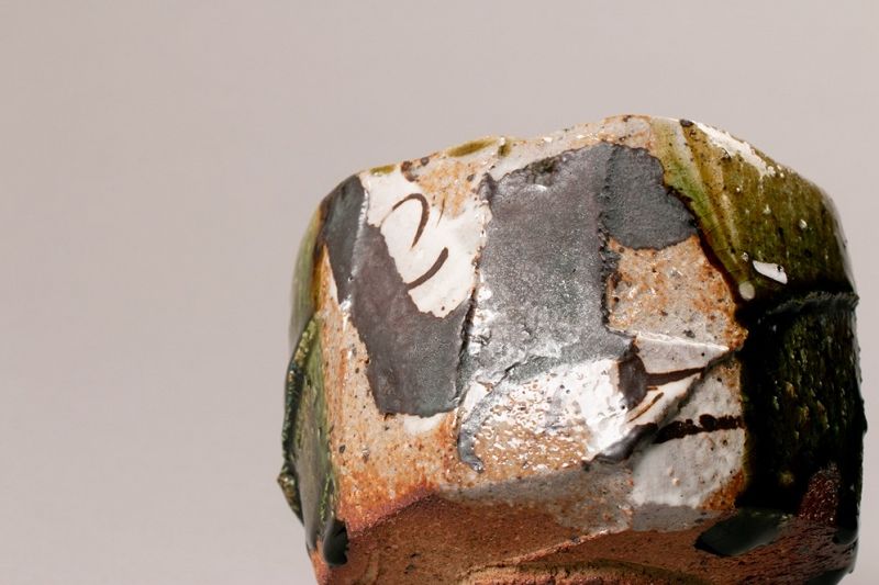 A Modern Oribe Tea Bowl by Takauchi Shugo