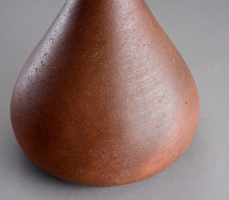 A Momoyama Period Bizen Vase with Researcher Certification