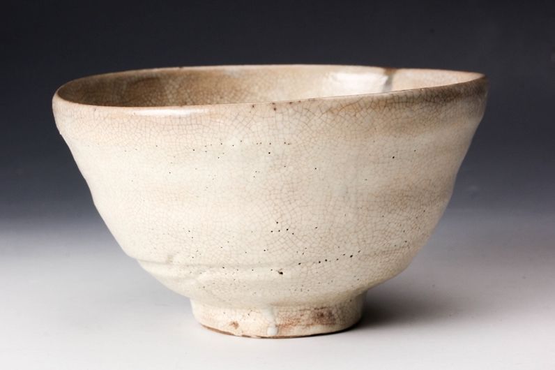 A Kohiki Tea Bowl by Sugimoto Sadamitsu