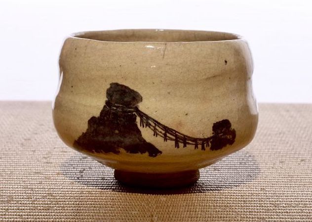 The Perfect Symbolic Wedding Anniversary Present — Raku Seinyu (XIII)