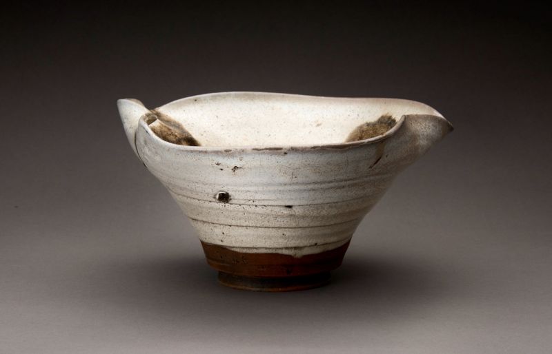 An Edo Period Takatori Kataguchi Bowl with Warabaiyū Glaze