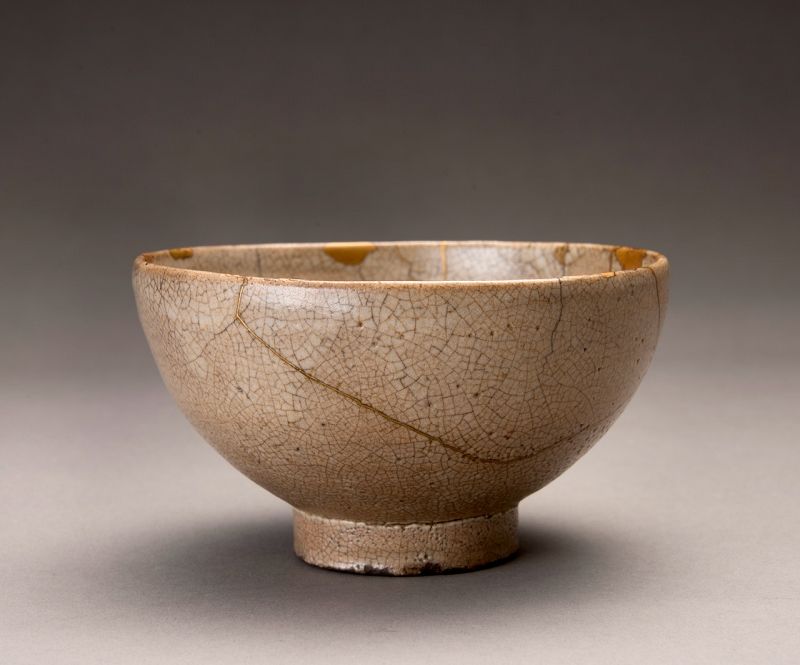 A Richo Era Kōrai Tea Bowl with Gold Repairs
