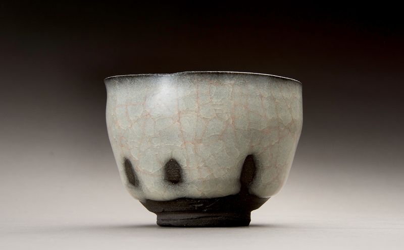 A White-Jade Porcelain Chawan by Wakao Kei