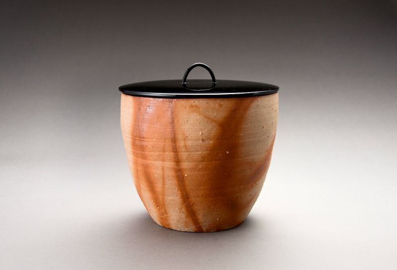 A Bizen Mizusashi for Tea Ceremony by Veteran Potter Mori Tōgaku