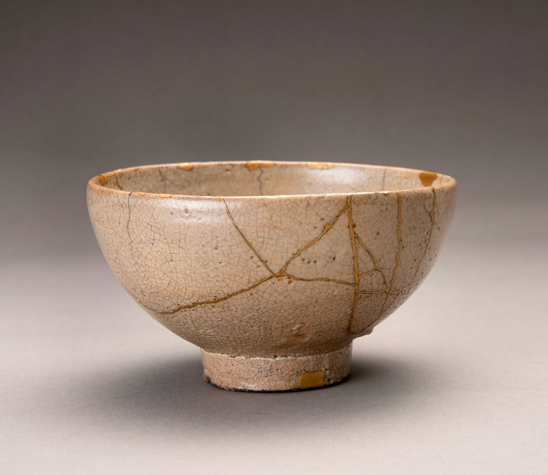 A Richo Era Kōrai Tea Bowl with Gold Repairs