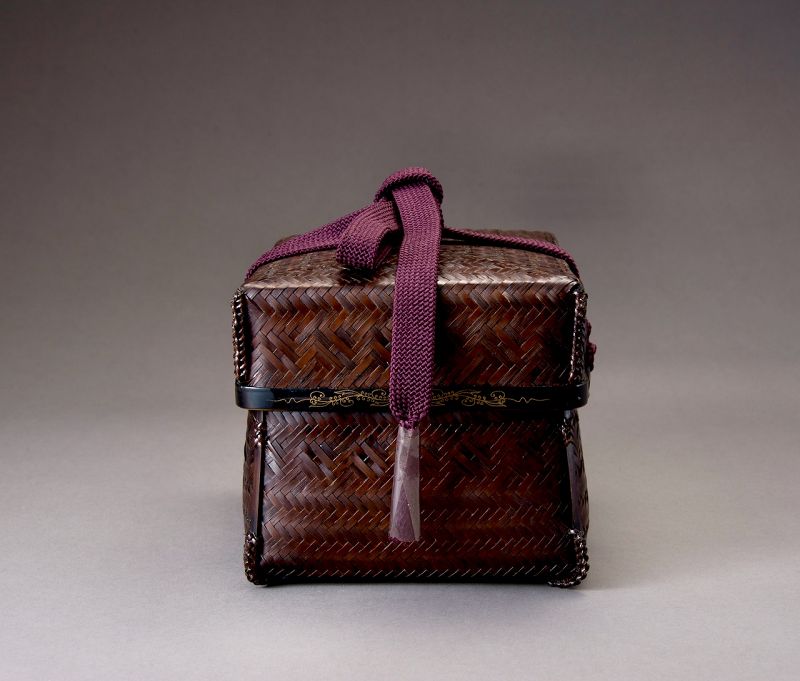 An Antique “Chabako” for Carrying Tea Ceremony Utensils