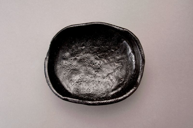 An Edo Period Seto-guro Mino Tea Bowl