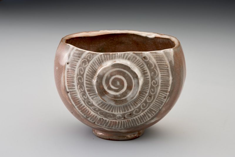 An Excavated Mishima Tea Bowl [Tokugawa Clan]