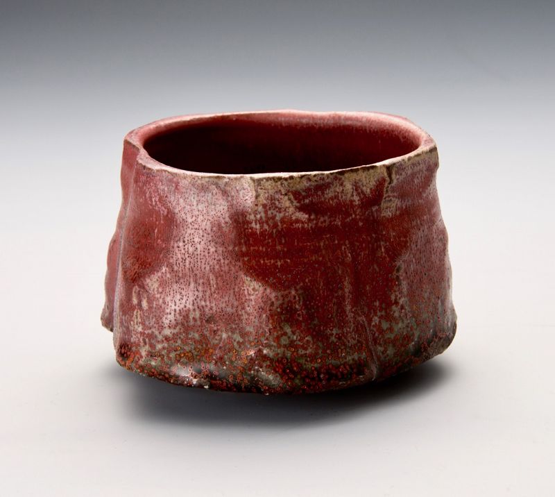 An Excellent Mino Tea Bowl with Cinnabar Glaze