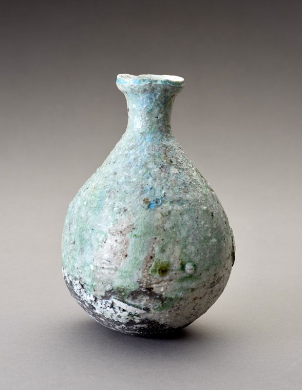 A Tokkuri with Enso by Tsujimura Yui