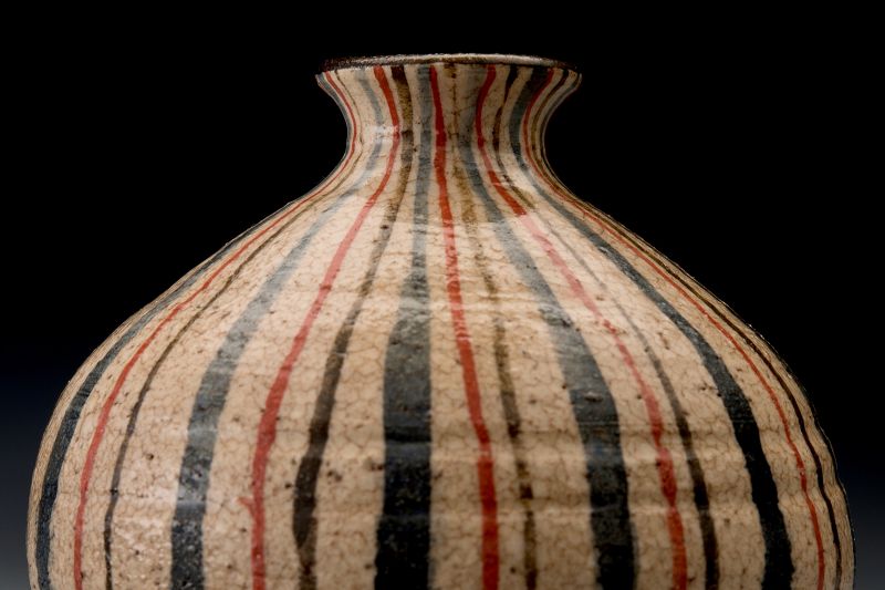 An Antique Mugiwara Decorative Flower Vase