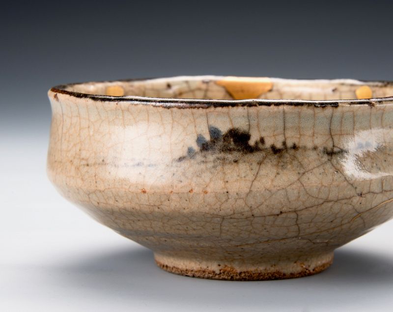 An Antique Karatsu Tea Bowl with Excellent Gold Repairs (Kintsugi)